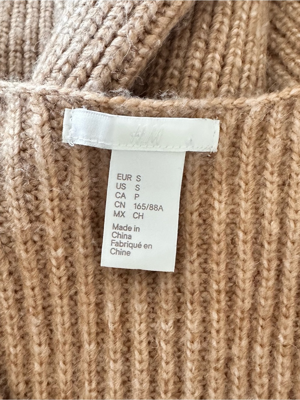 H&M Oversized V-Neck Ribbed Sweater in Camel - Picture 5 of 6